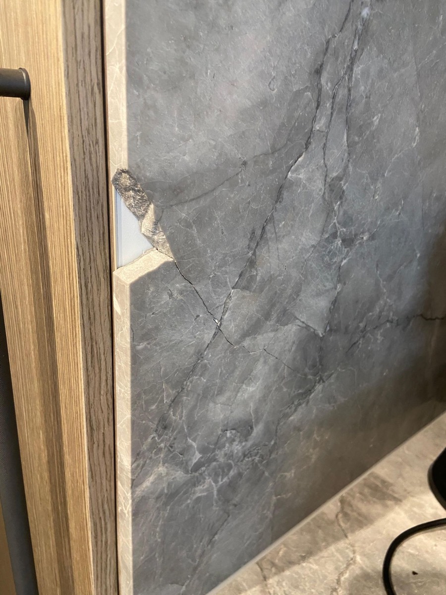 Crack running through a bench top